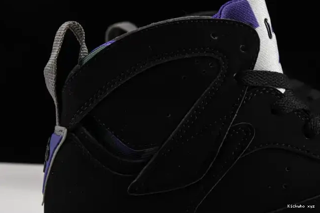 Ray Air Jordan 304775-053 Retro 7 Allen Bucks 0517